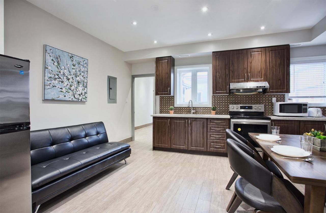 Toronto Rooms And Suites Ngoại thất bức ảnh