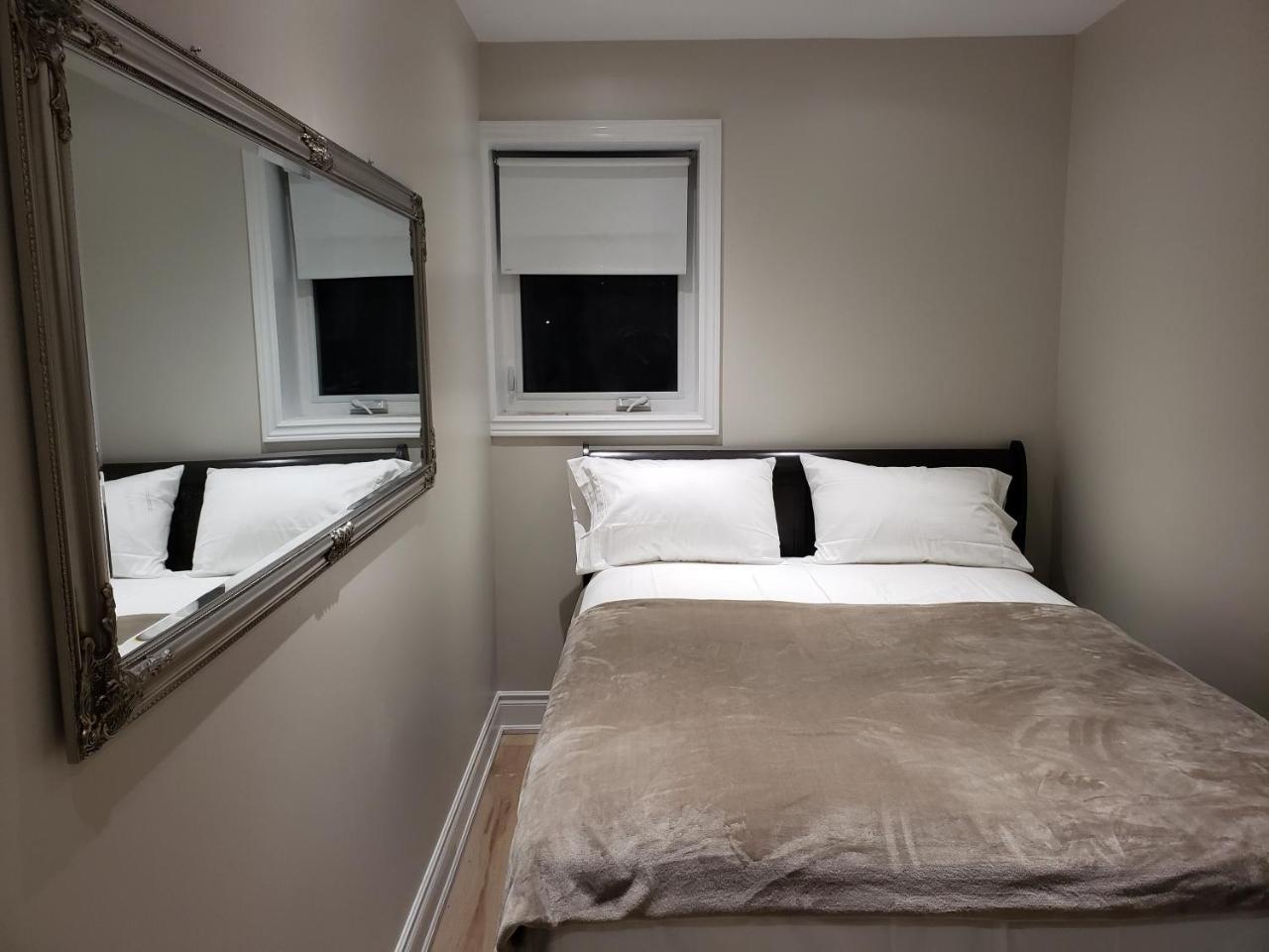 Toronto Rooms And Suites Ngoại thất bức ảnh